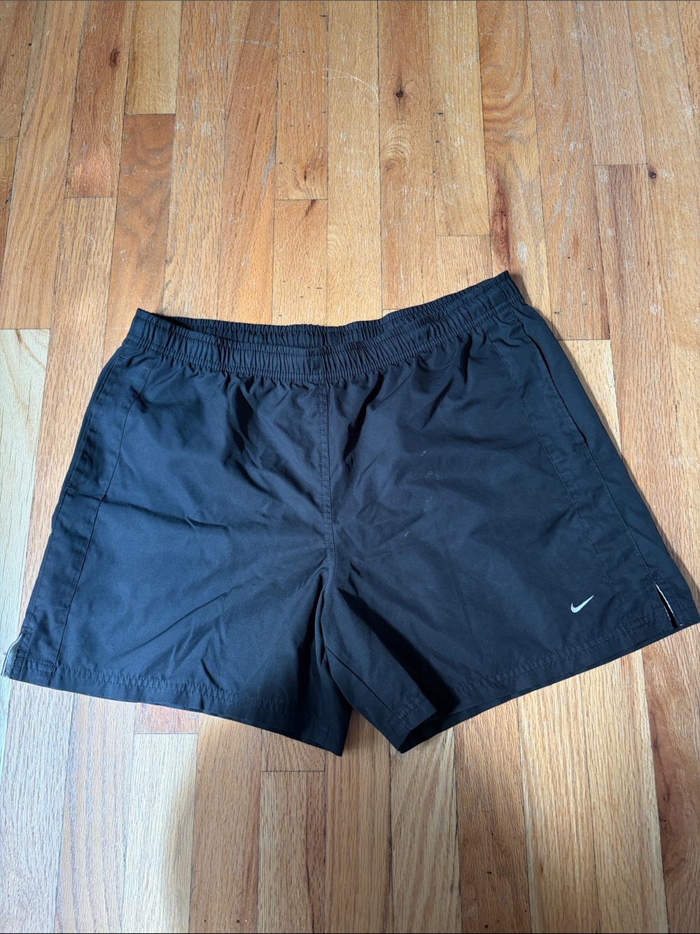 nike gray tag womens black running shorts medium 8-10